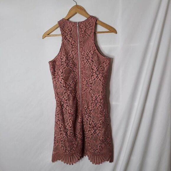 Lovers + Friends Caspian Dusty Pink Lace Mini Dress Size Small - Picture 5 of 5